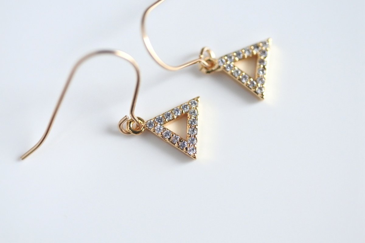 画像1: czのモチーフピアス（ゴールドカラー7） (1)