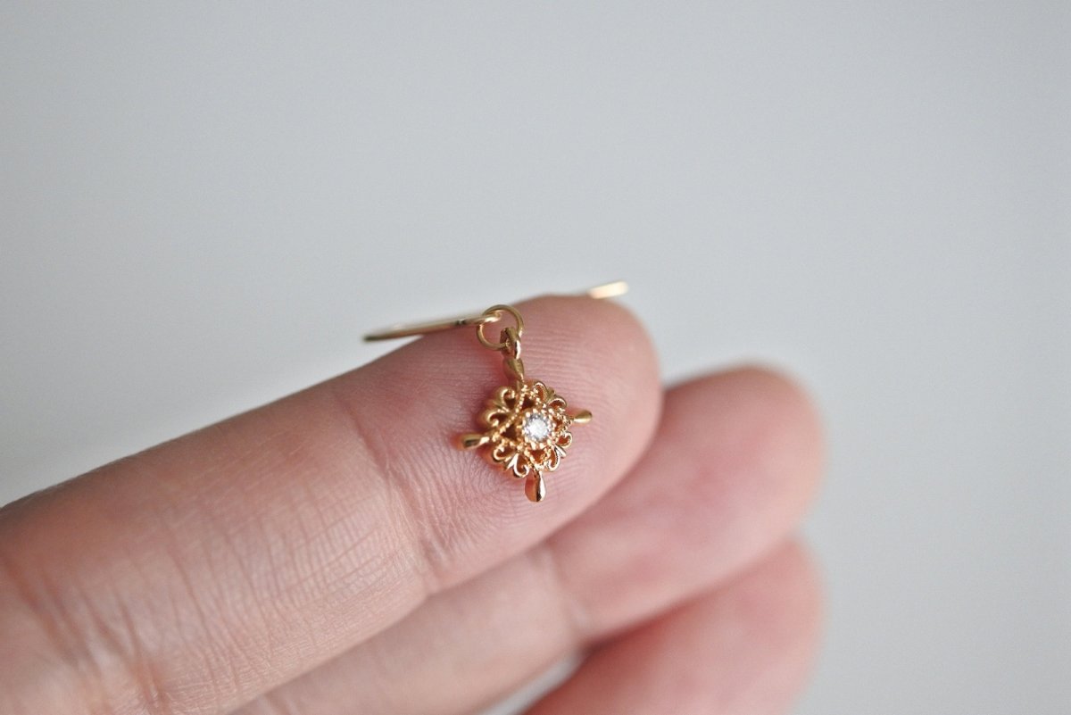 画像9: czのモチーフピアス（ゴールドカラー4） (9)