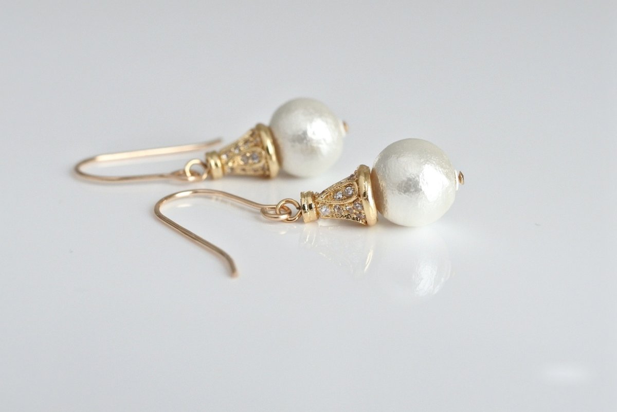 画像1: czのモチーフピアス（ゴールドカラー１） (1)